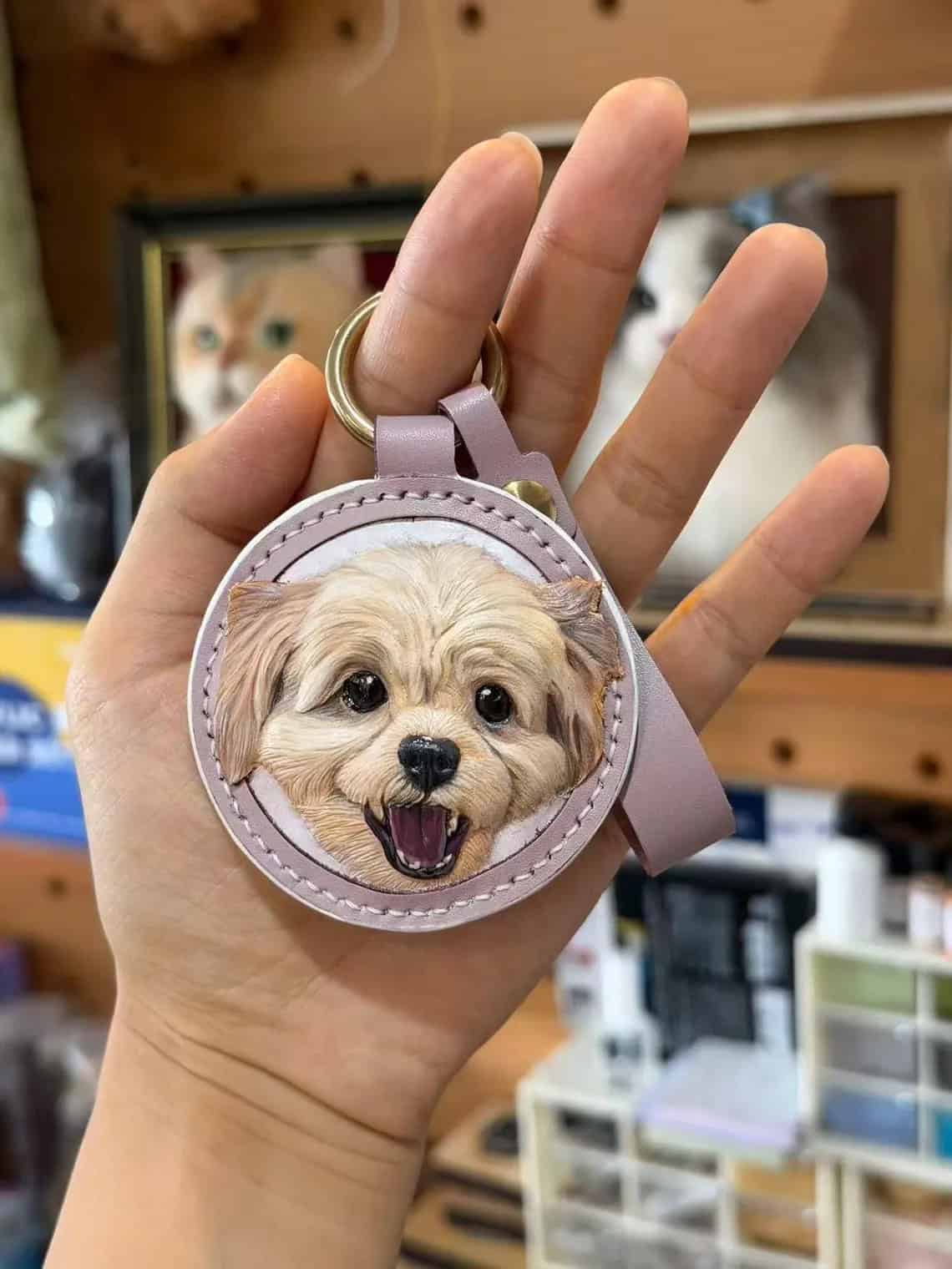 Personalized Pet Memorial Gift 3D Leather Keychain