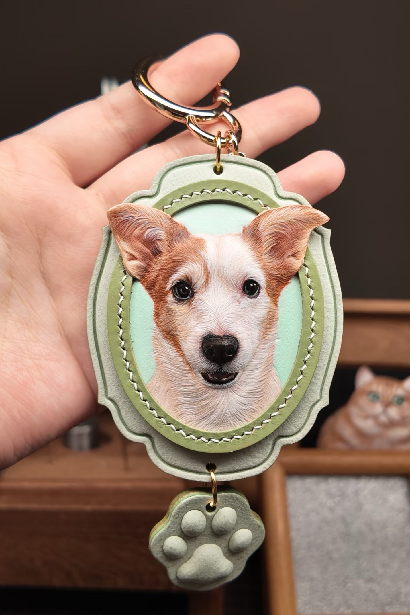 Finished leather pet portrait keychain
